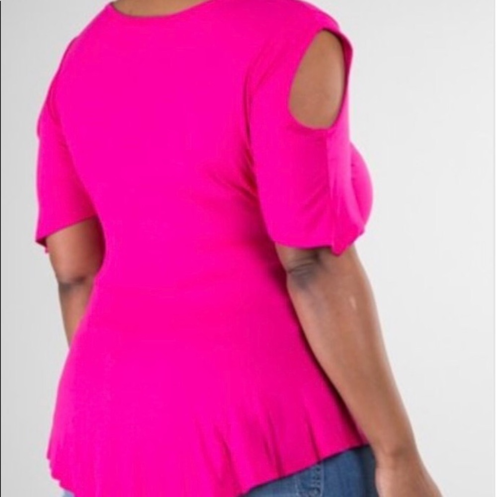 Pink chain necklace top
